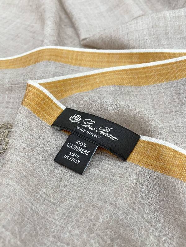 Loro Piana Scarf LPC00041